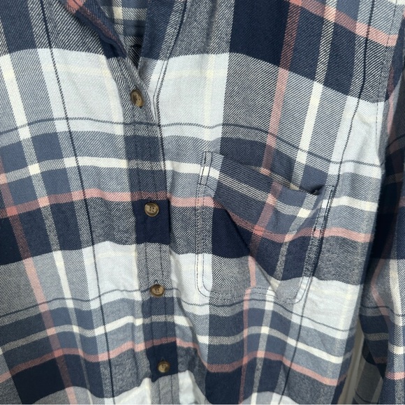 American Eagle Womens Boyfriend Fit Plaid Button Down Shirt Size Medium Soft - Picture 4 of 5